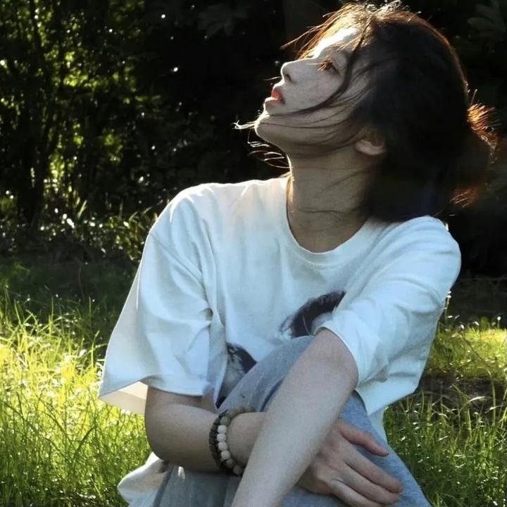 坟墓舞者